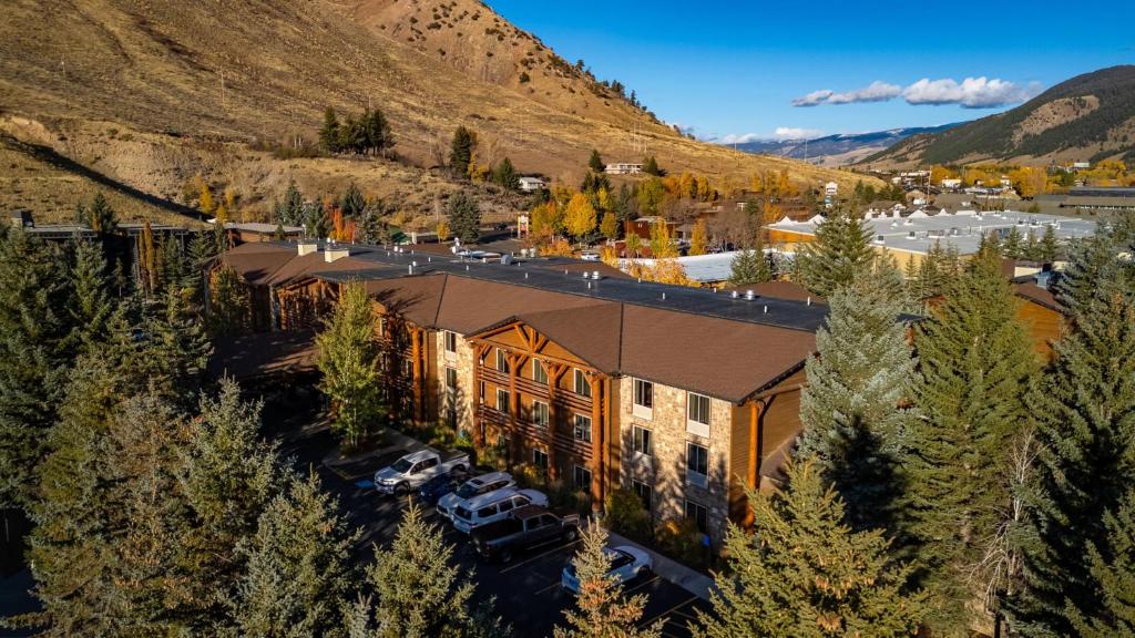 Đặt Chuyên Cơ Tới Jackson Hole, Wyoming, Hoa Kỳ: Thông Tin Chi Tiết Về Di Chuyển, Lưu Trú và Thiên Nhiên Hoang Dã
