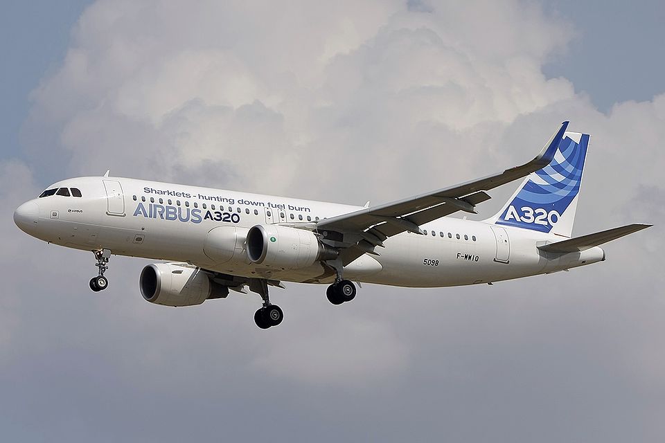 Lựa Chọn Máy Bay Phù Hợp Cho Nhu Cầu Di Chuyển Của Doanh Nghiệp và Tổ Chức: Airbus A320 và Airbus A350