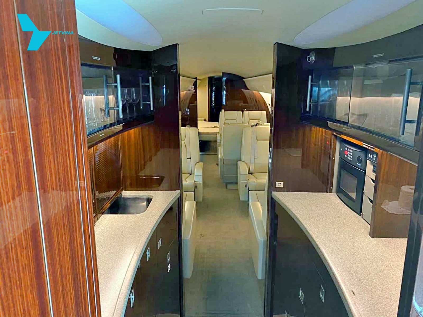 Máy bay Global 6000 với sức chứa 14 khách - Công ty thuê bao máy bay, chuyến hàng không tư nhân Việt Nam